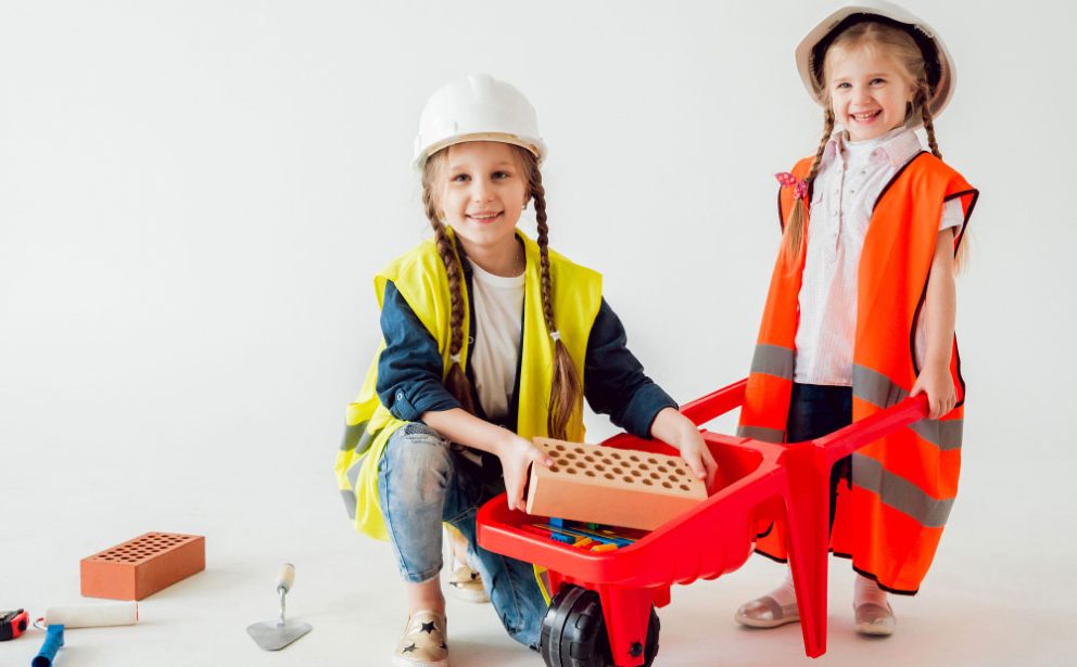 Babysitter-Course-Safety-Care-Child-Development-Basics-featured